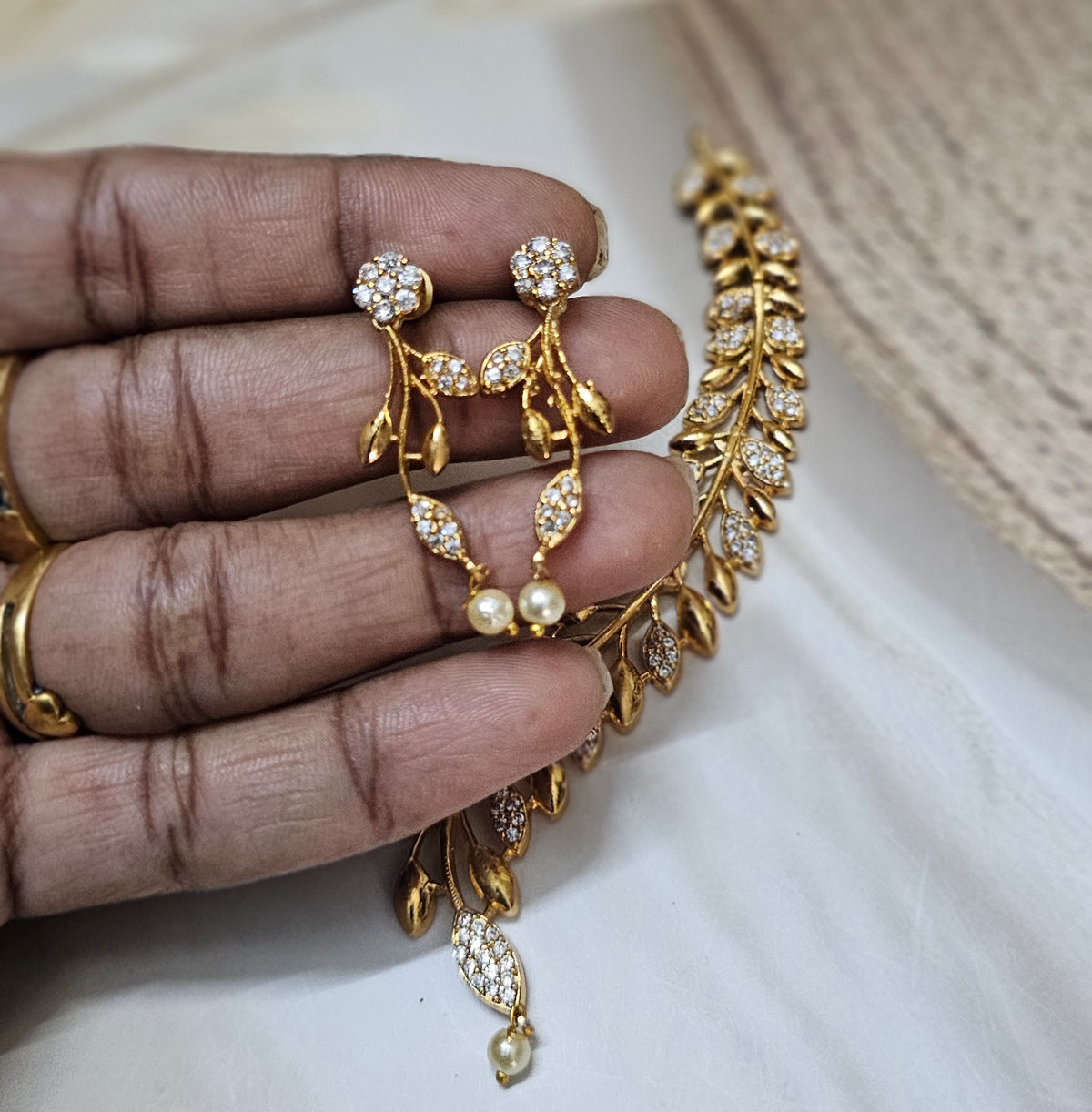 Ethereal Botanical Vine & Pearl Necklace Set
