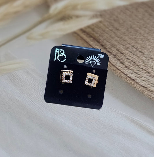 Tiny square stud
